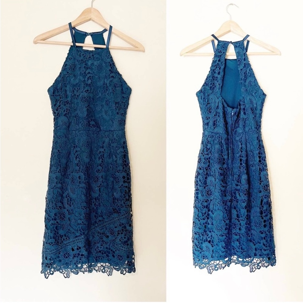 Francesca’s Lace Dress Size S EUC